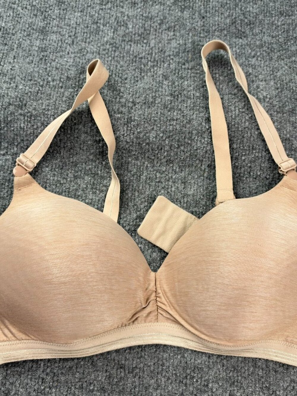 Warners RN3281A Wireless T-Shirt Bra Beige Nude 38B Lightly Padded Wire-Free